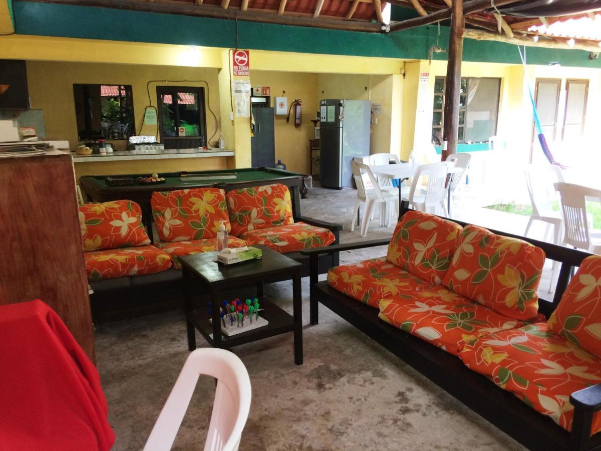 Amigos Hostel Косумель Экстерьер фото