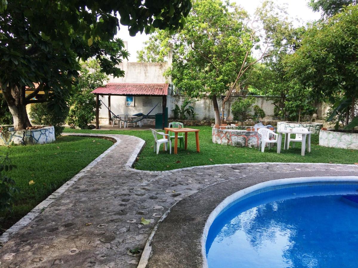 Amigos Hostel Косумель Экстерьер фото